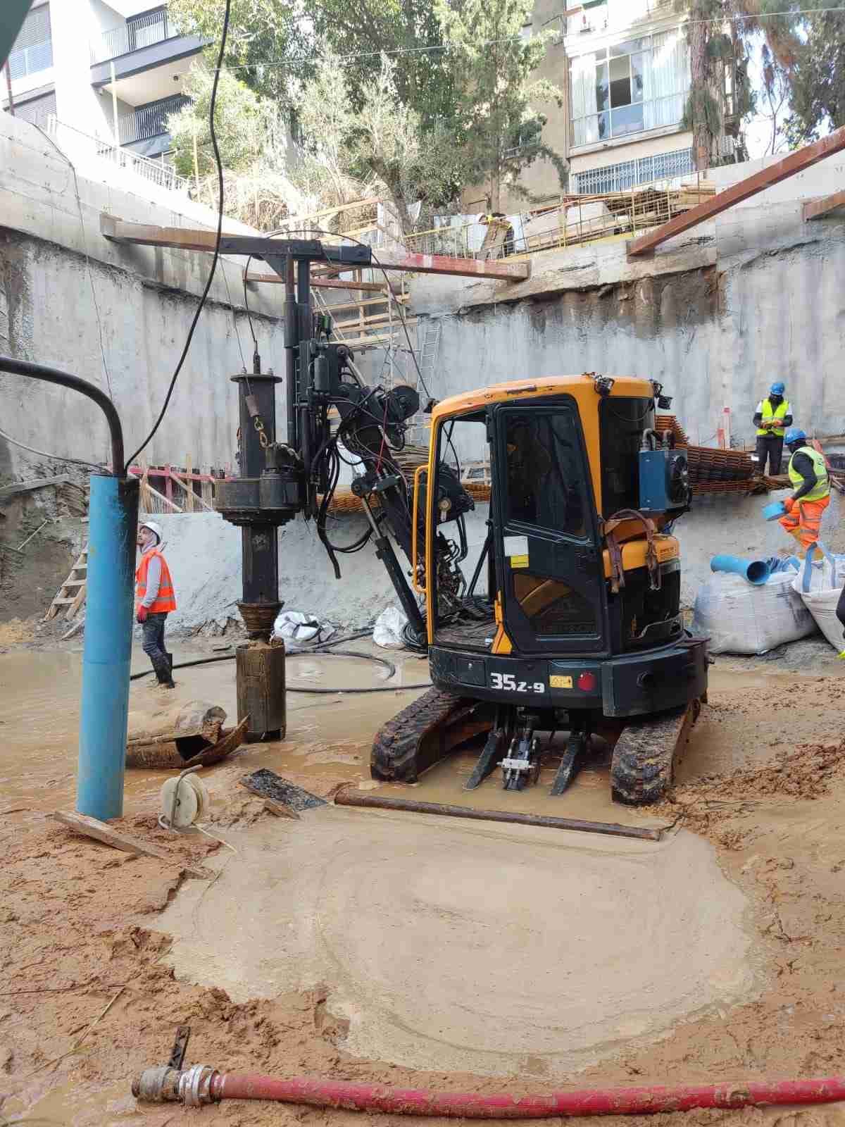 עופר ומיכל קידוחים